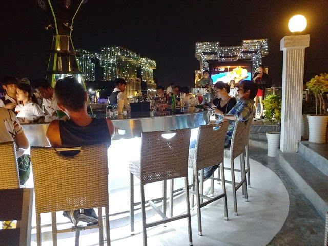 Eclipse Sky Bar